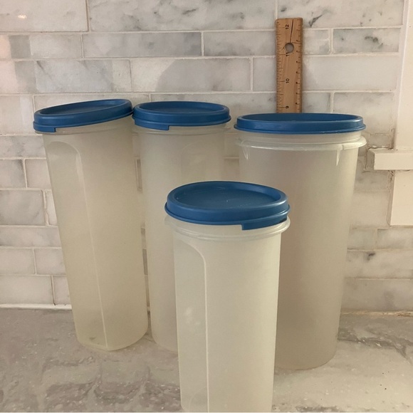 Tupperware set of 4 cylindrical containers with blue lids.  Great condition! - Picture 7 of 8